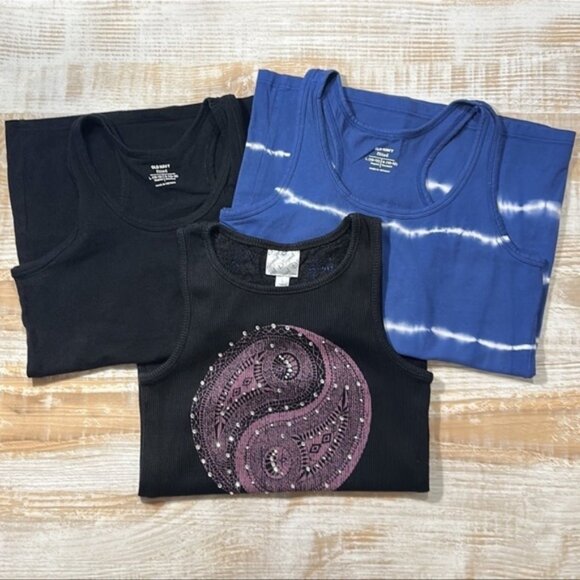Girls Bundle of 3 Tank Tops in Size L - Picture 1 of 8